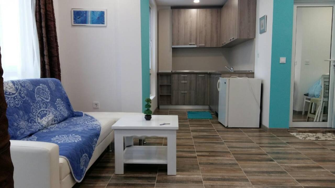 Дом Нептун 프리모르스코 외부 사진